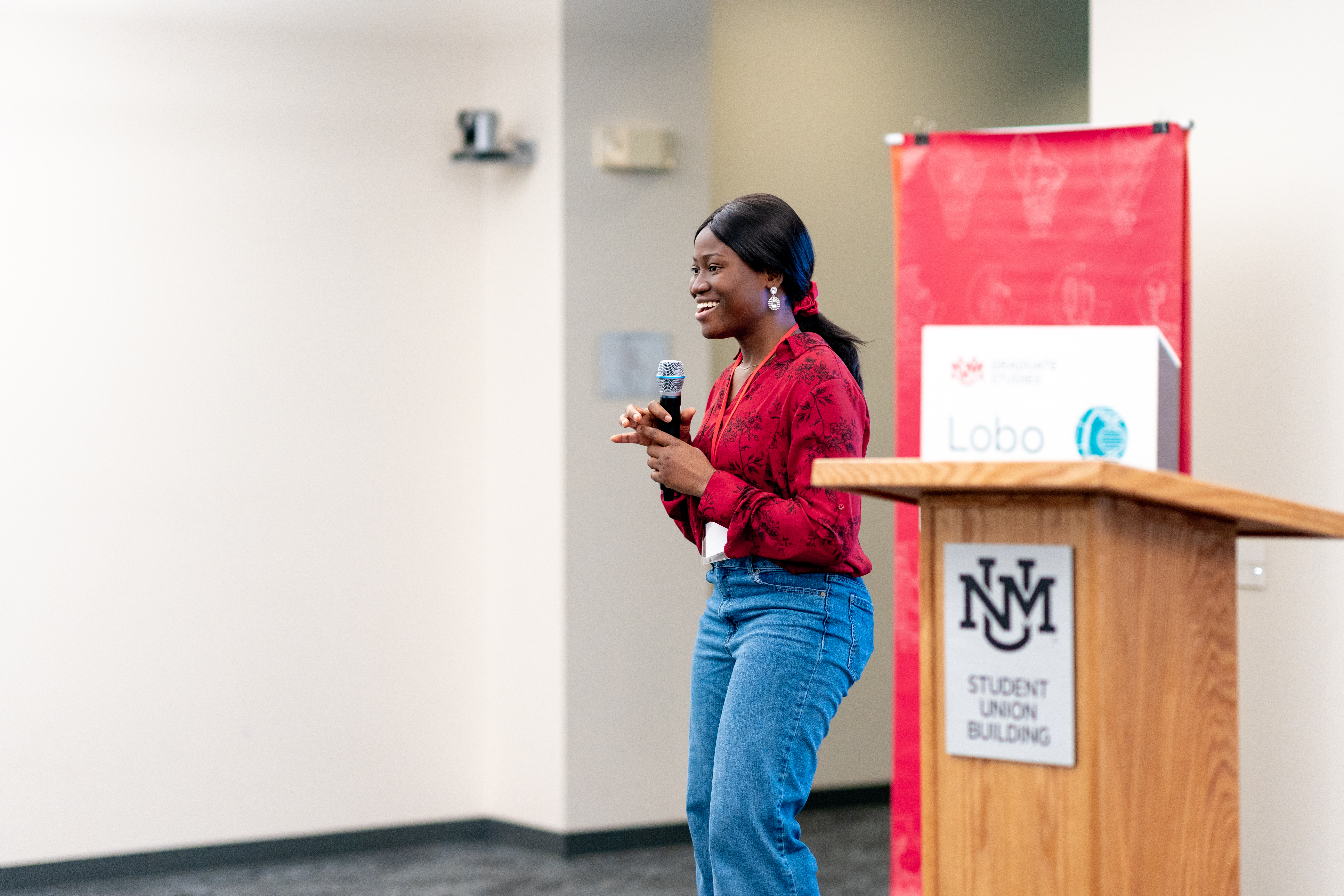 Lobobites contestant